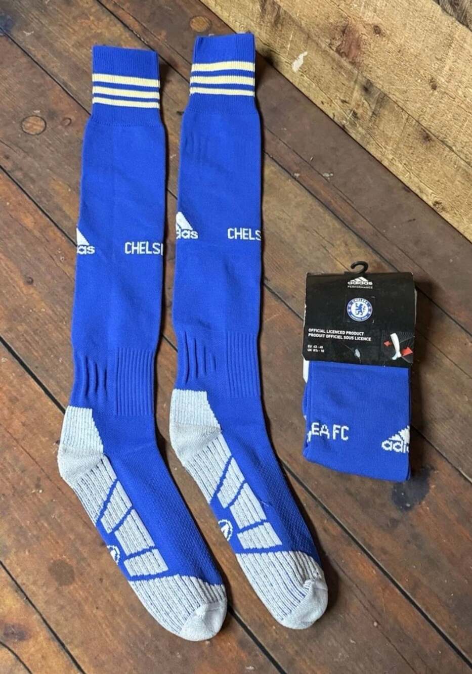 Adidas Chelsea FC Home Soccer Socks Size UK 8.5-10 Blue White